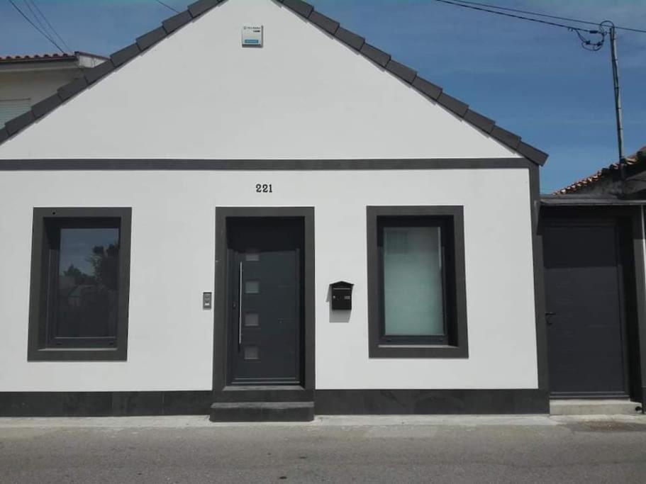 Gafa House - Family Accommodation And Workplace Gafanha da Nazare Exterior photo